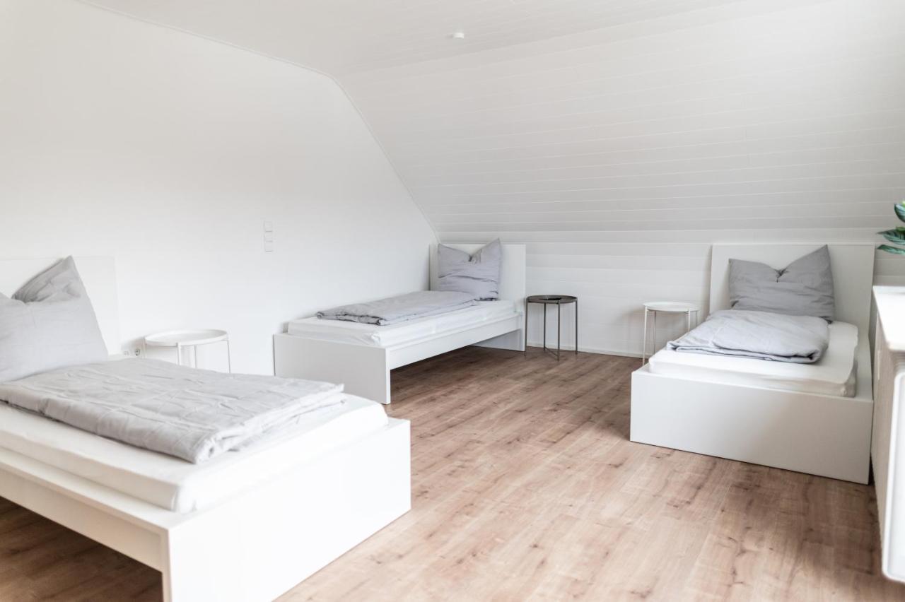 Eindrucksvolles Gruppen- Und Monteursloft Apartment Edingen-Neckarhausen ภายนอก รูปภาพ