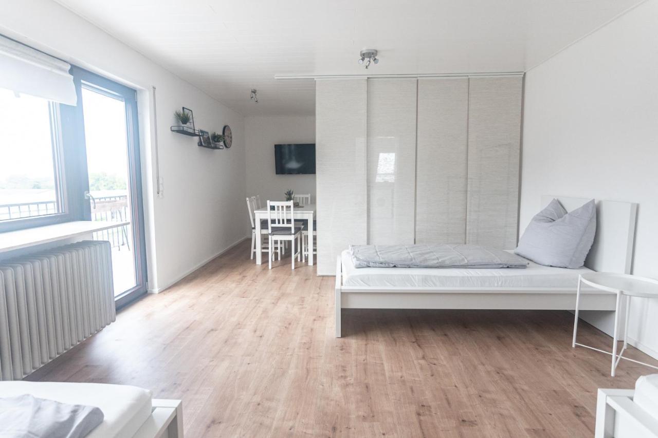Eindrucksvolles Gruppen- Und Monteursloft Apartment Edingen-Neckarhausen ภายนอก รูปภาพ